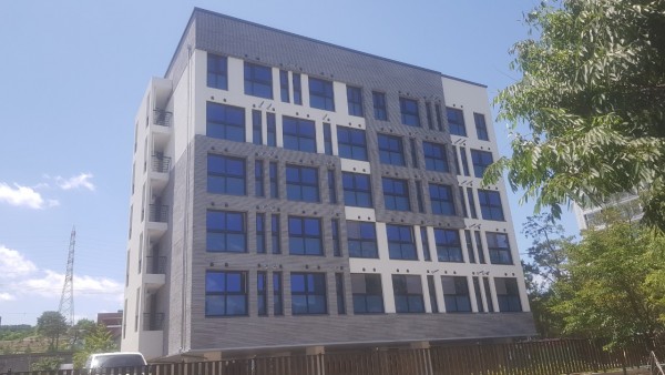 롱브릭타일 블랙