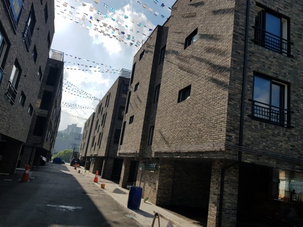 빈티지 청고벽돌타일 시공 사례