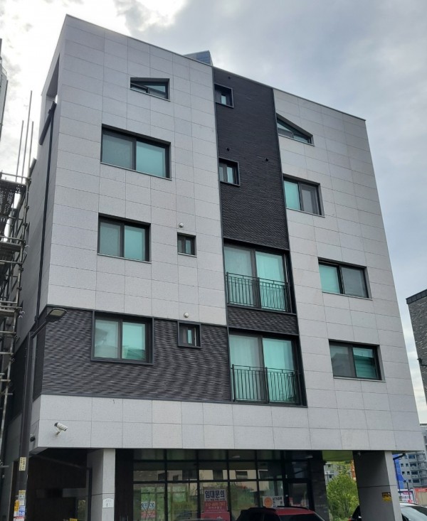 호소와리보더, 대리석 시공