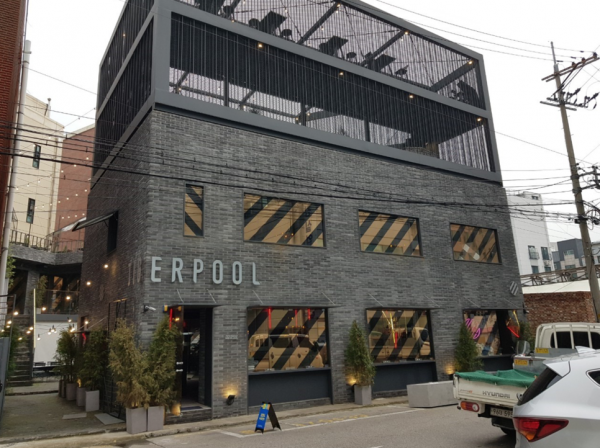 전돌타일 리모델링 사진입니다.