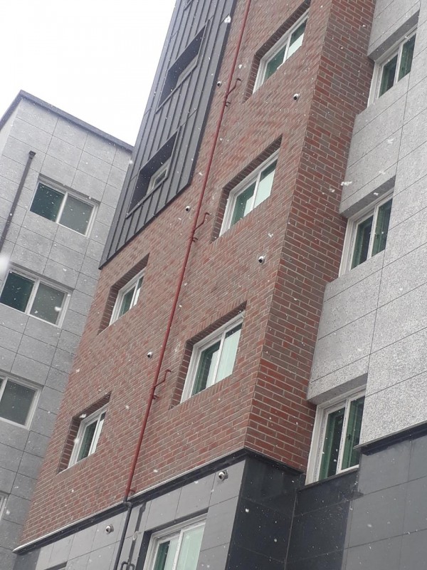 내추럴 파벽돌 다크레드 시공 사례