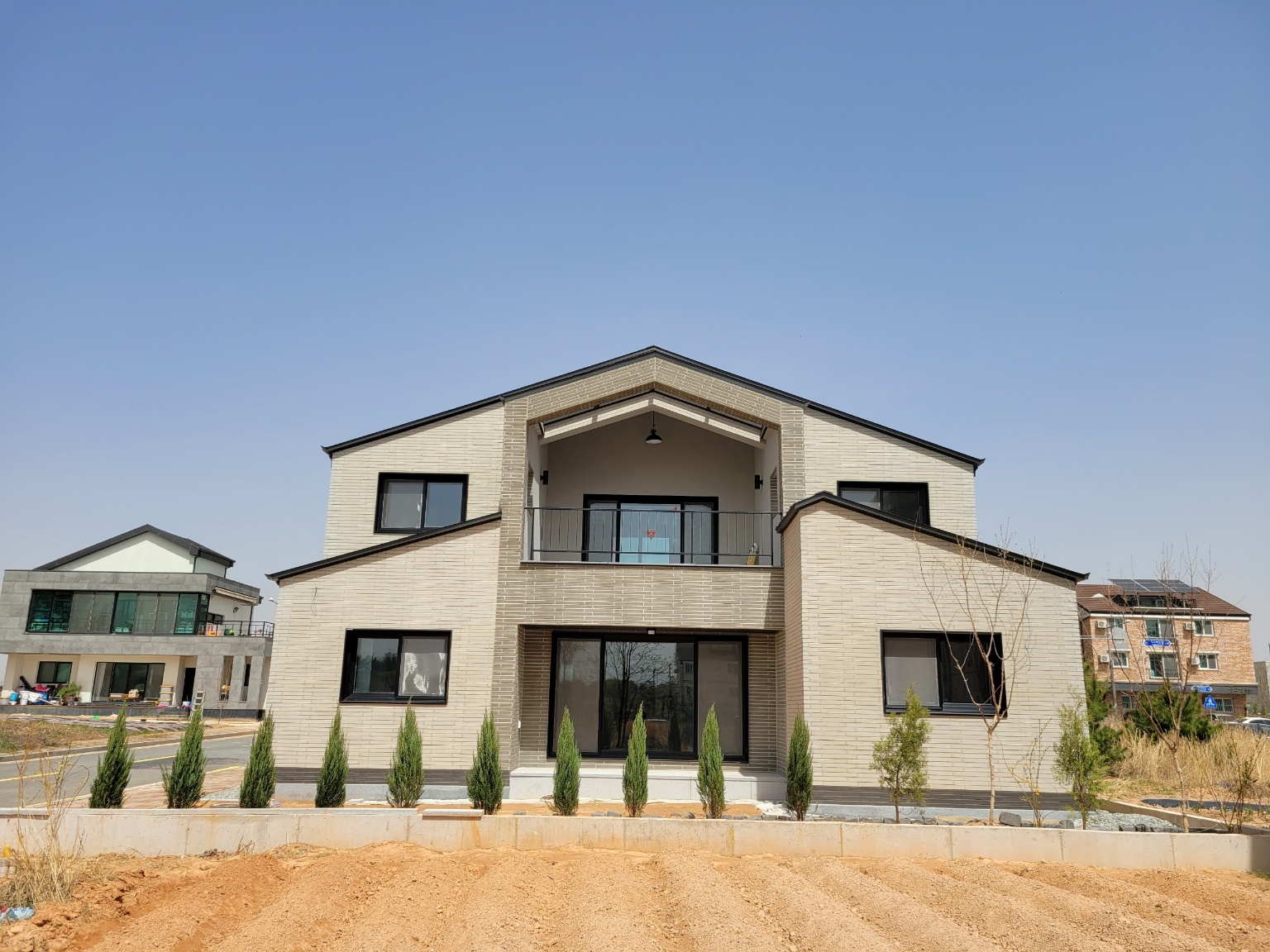 롱브릭타일 전원주택 