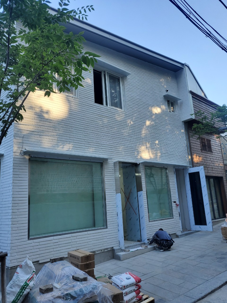 샌드위치 판넬 위 클래식화이트