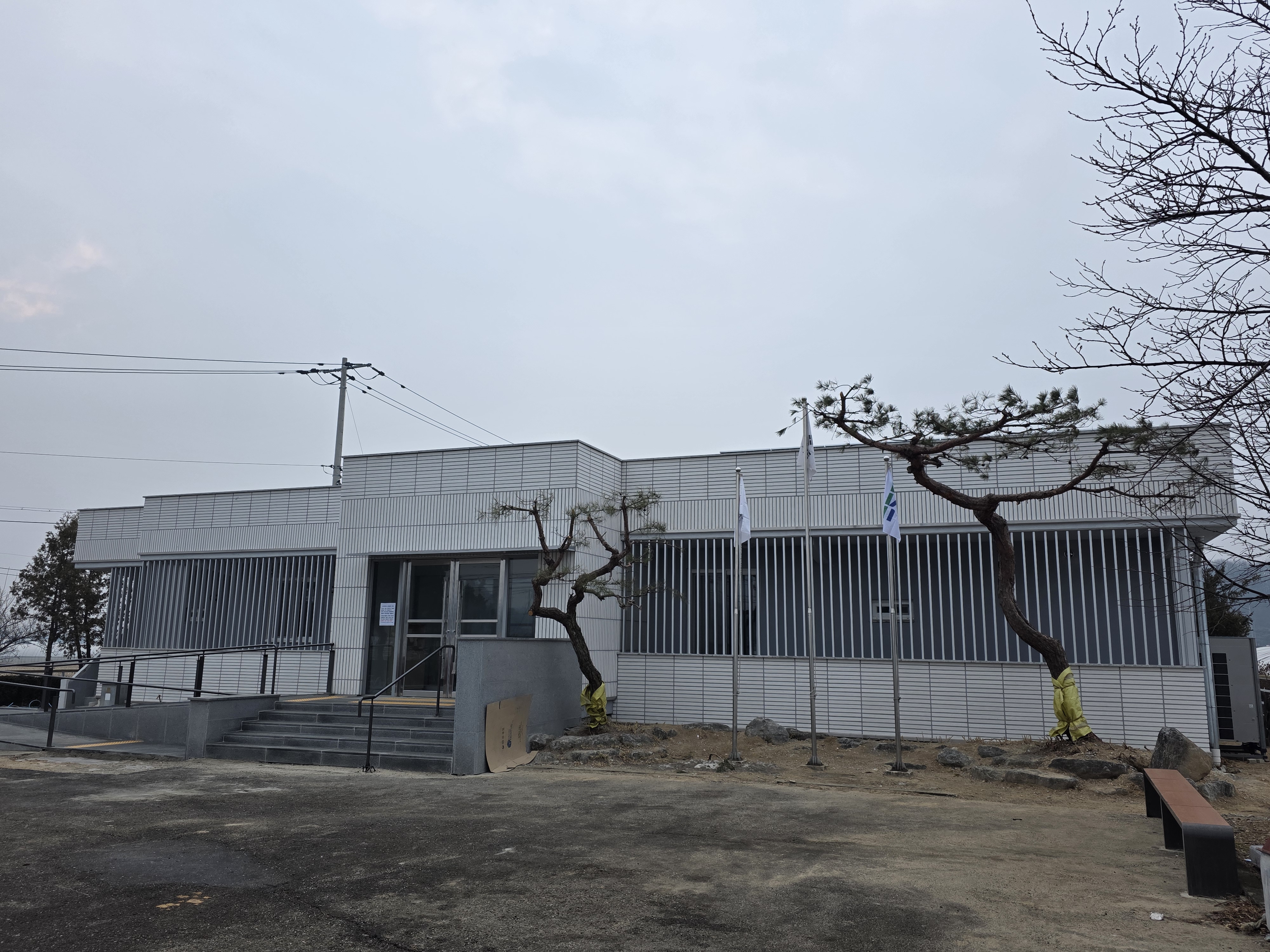 [이천]우곡보건소 크리스탈화이트 롱브릭타일시공